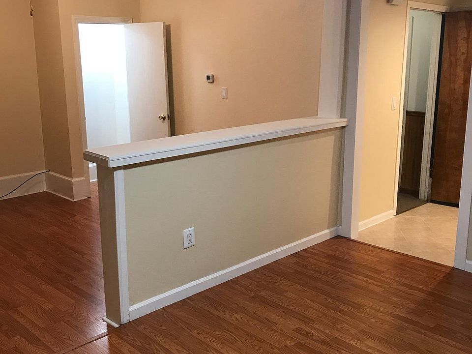 New Laminate and tile floors