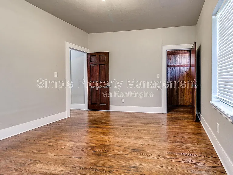 421 NW 25th St — Photo 20