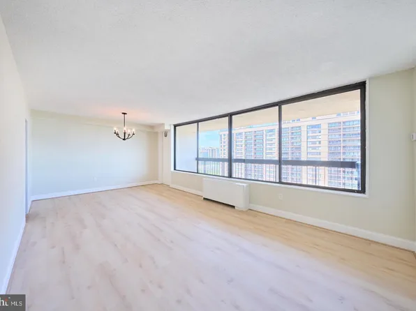 3705 George Mason Dr #2102S, Falls Church, VA 22041