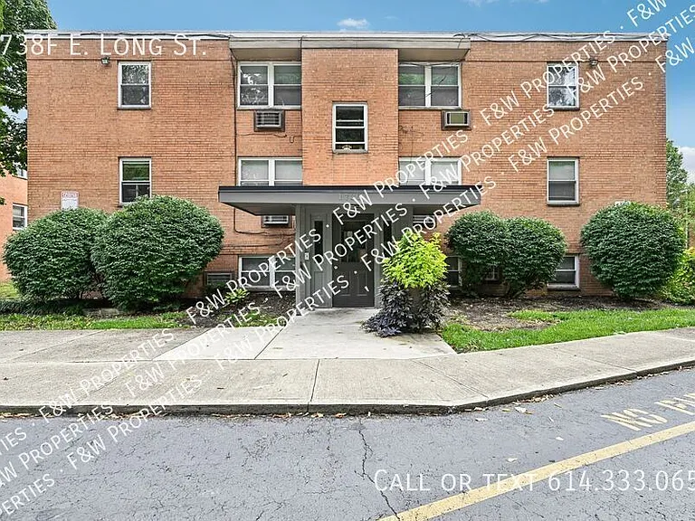 1738F E Long St — Photo 3