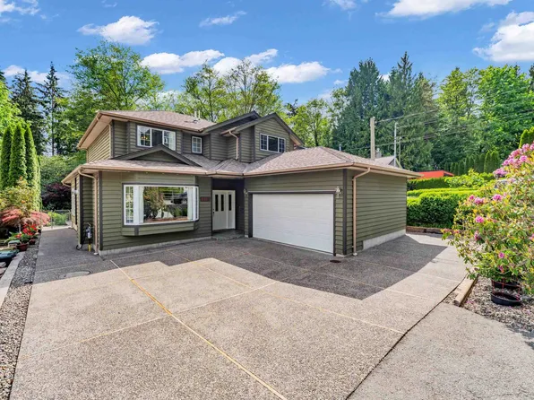 4317 Cliffmont Rd, North Vancouver, BC V7G 1J6