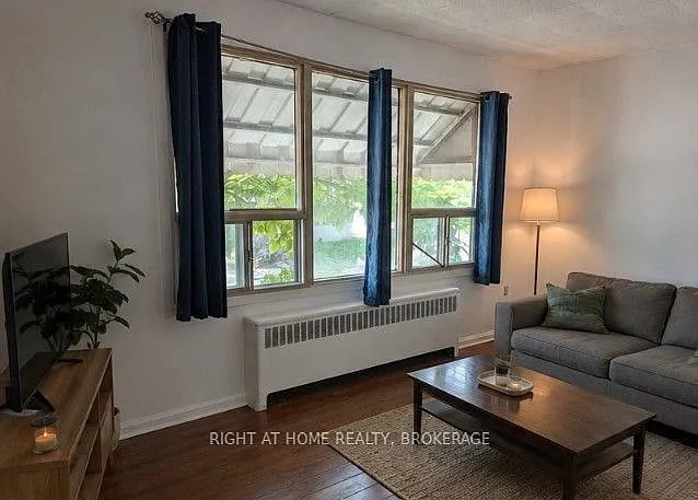 60 Richmond Ave #2 — Photo 3