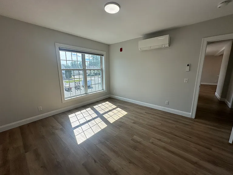64 Holten St #202 — Photo 15