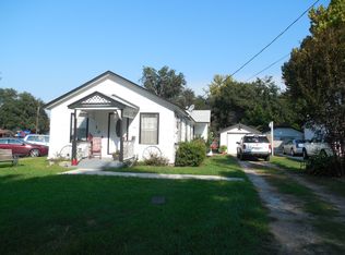 106 Oxford St, Tomball, TX 77375