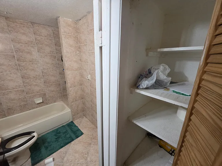 5023 E 11th Ave #2 — Photo 9