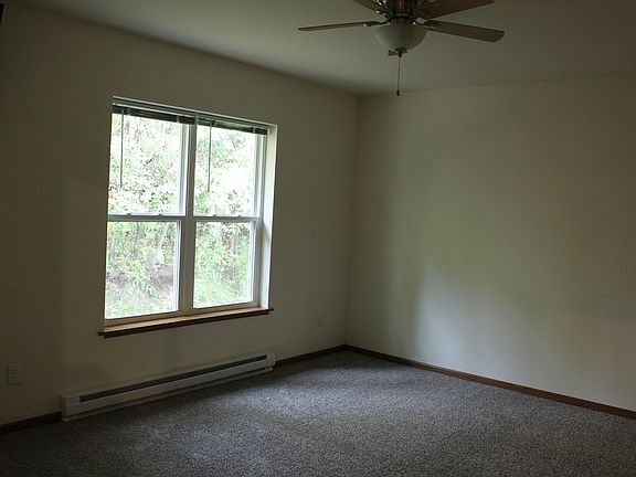 5th image of 1225 Salem Dr