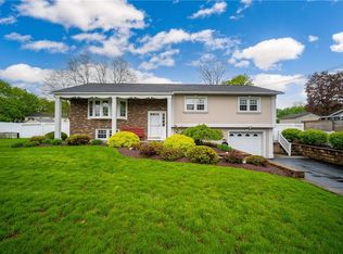 2 Judd Cir, New Windsor, NY 12553