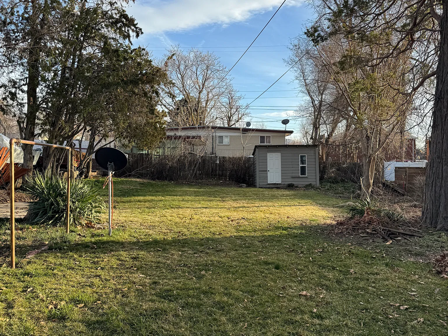 3 bed, 1200 sqft, $2,225 — Photo 2