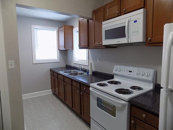 5th image of 1301 Myers Ave