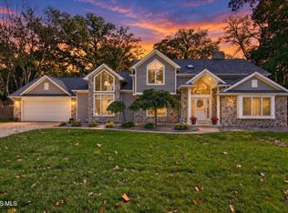 409 Newdale Dr, Bryan, OH 43506