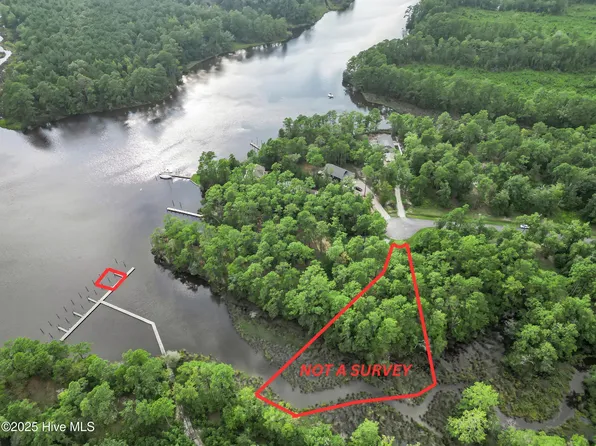 143 Queen Annes Court LOT 13, Oriental, NC 28571