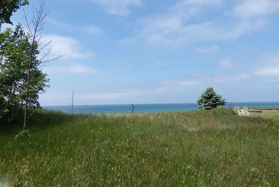 Spectacular Lake MI Views!