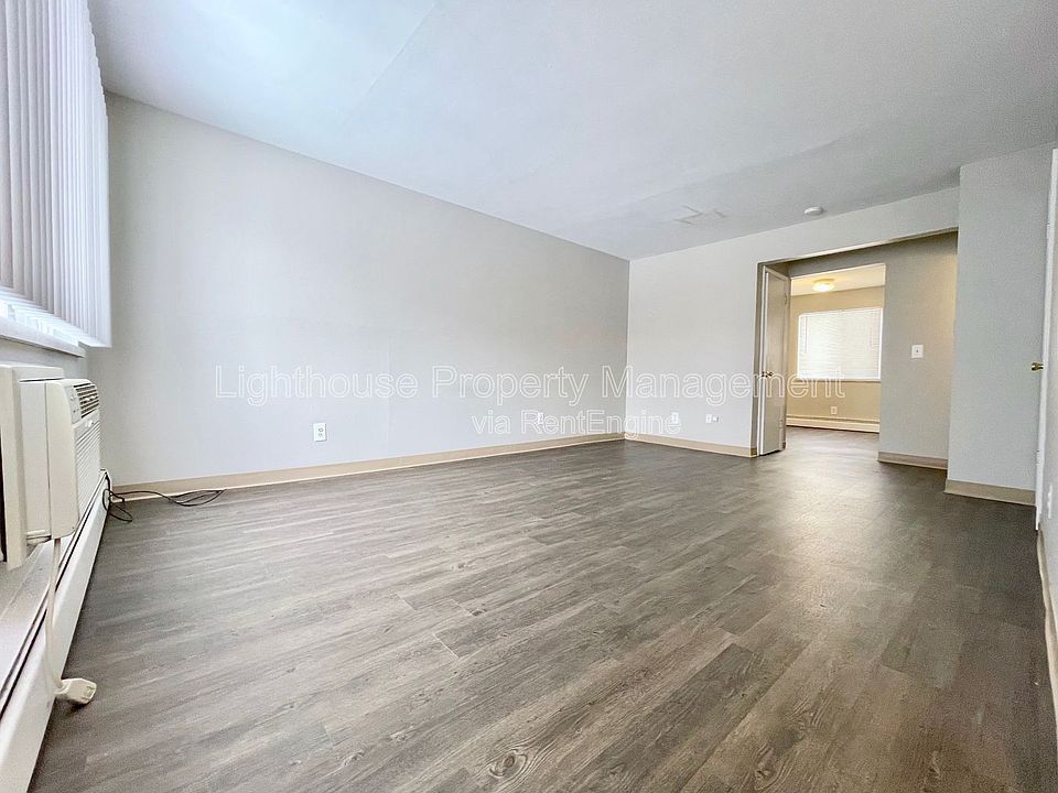 1st image of 2855 Taft Ave SW APT 5