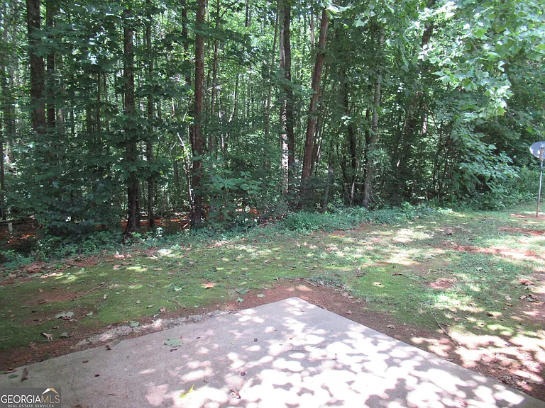 95 Live Oak Rd — Photo 17