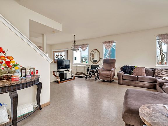 3rd image of 3706 Delaney Dr #0