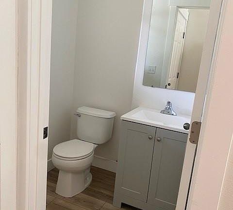 Powder Bath on main level