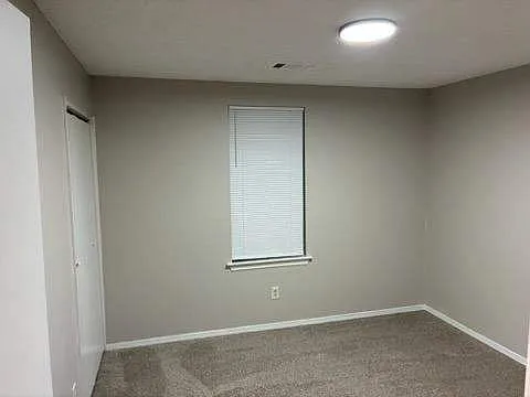 5739 Ashridge Dr — Photo 3