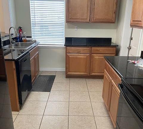 5th image of 1005 E Wallace St