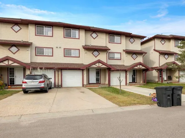 220 E Swanson Cres #7, Wood Buffalo, AB T9K 2W5