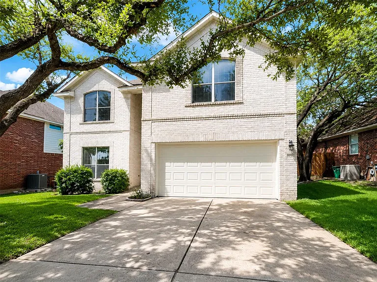 5320 Mabry Ct — Photo 1