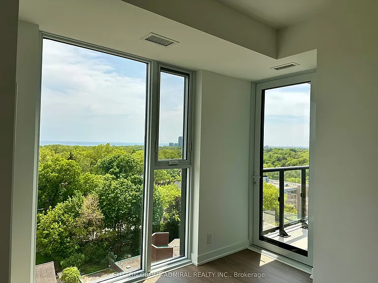 1660 Bloor St W #1110 — Photo 6