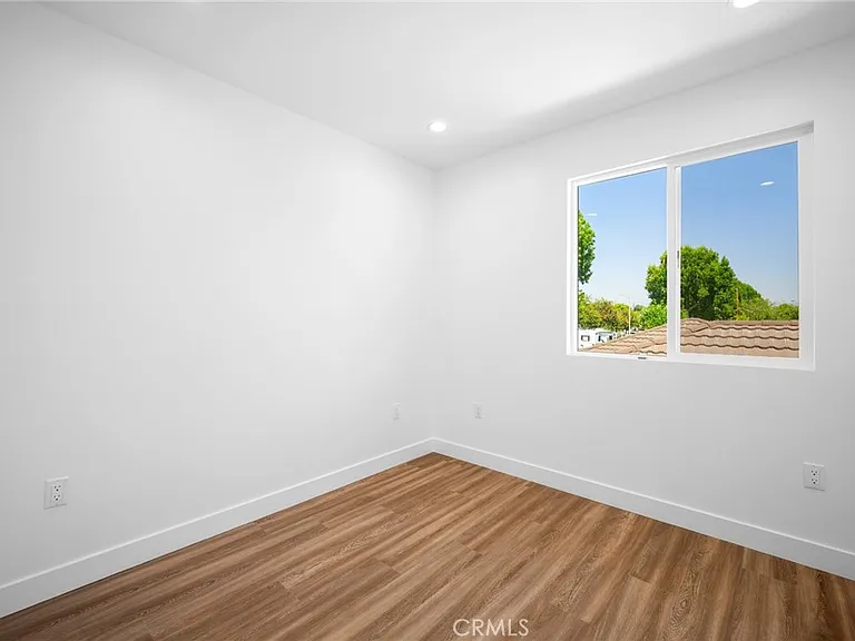 16036 Liggett St — Photo 11