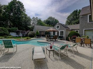 1 Colonel Wilkins Rd, Amherst, NH 03031