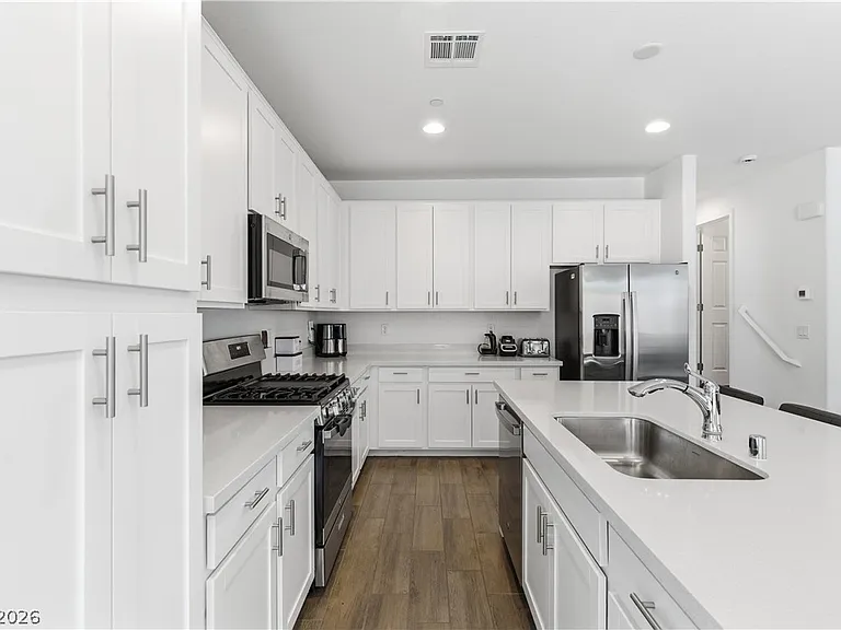 6571 Dove Point Pl — Photo 8
