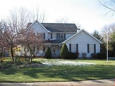 1st image of 3197 Surrey Hill Ln