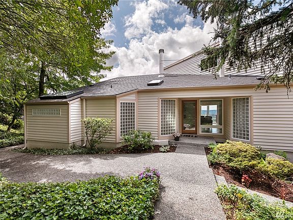 4th image of 4509 Somerset Pl SE