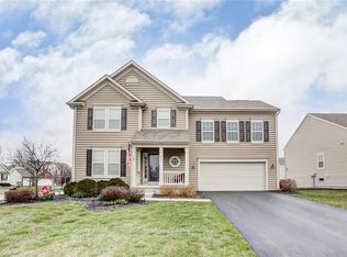 676 High Timber Dr, Westerville, OH 43082