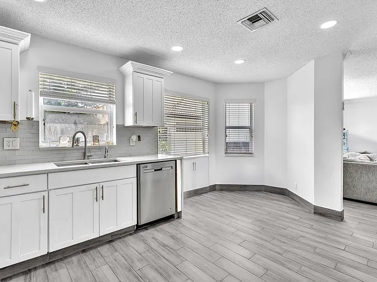 7145 Crescent Creek Way #0 — Photo 25