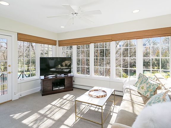 21 Rye Road Rye NY-14.JPG