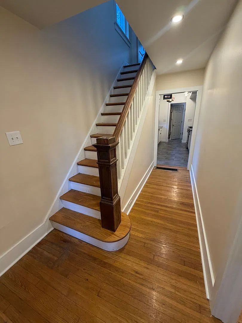 Renovated 4-Bedroom Apartment Near CMU, Pitt & Pittsburgh Hospitals! — Photo 4