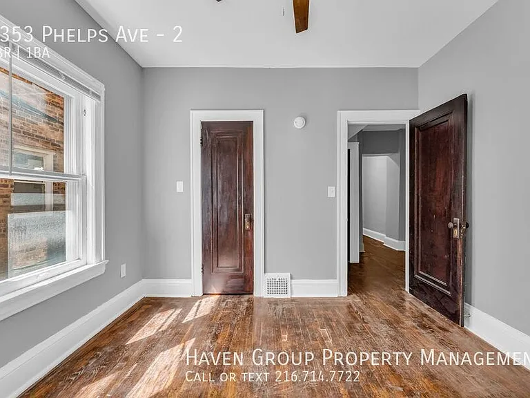 1353 Phelps Ave #2 — Photo 14