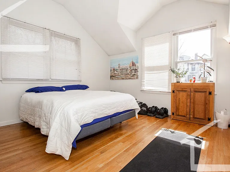 258D Allston St #D — Photo 5