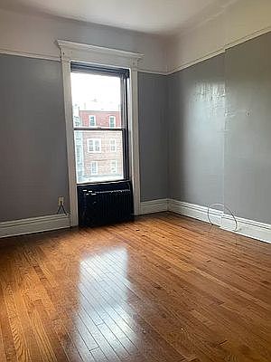 1st image of 1374 Dean St #3R