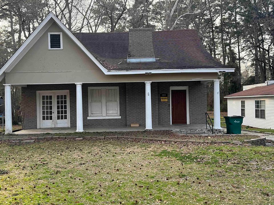 1st image of 1338 N Madison Ave