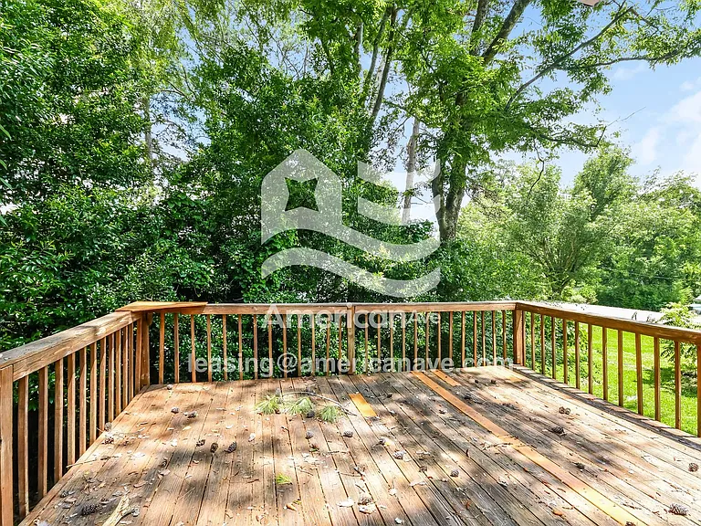 1716394_013_deck_12861817.jpg