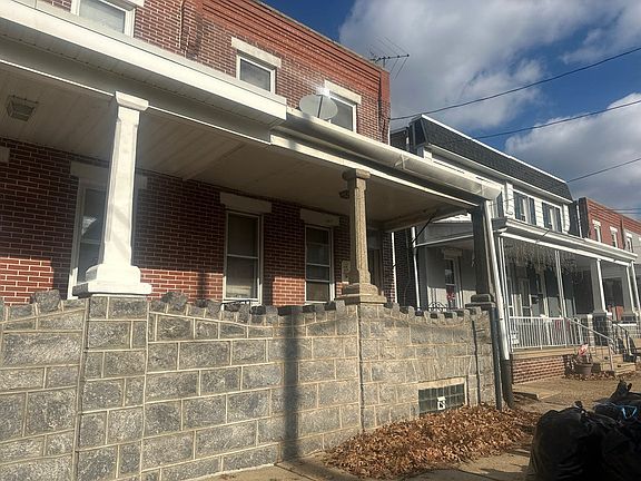 3rd image of 4338 Almond St