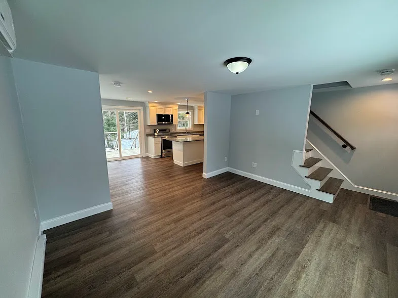 3 bed, 1700 sqft, $3,000 — Photo 2