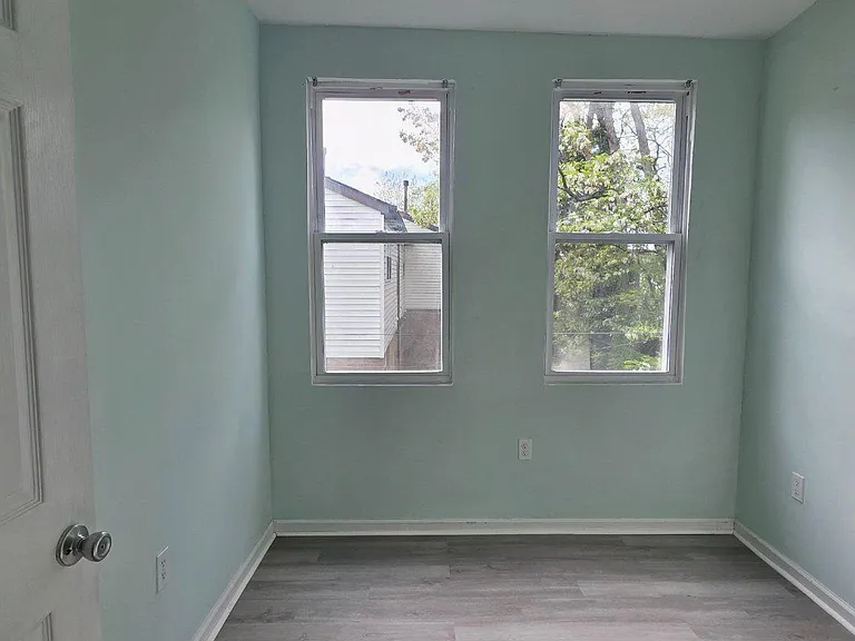 1864 N Uber St — Photo 14