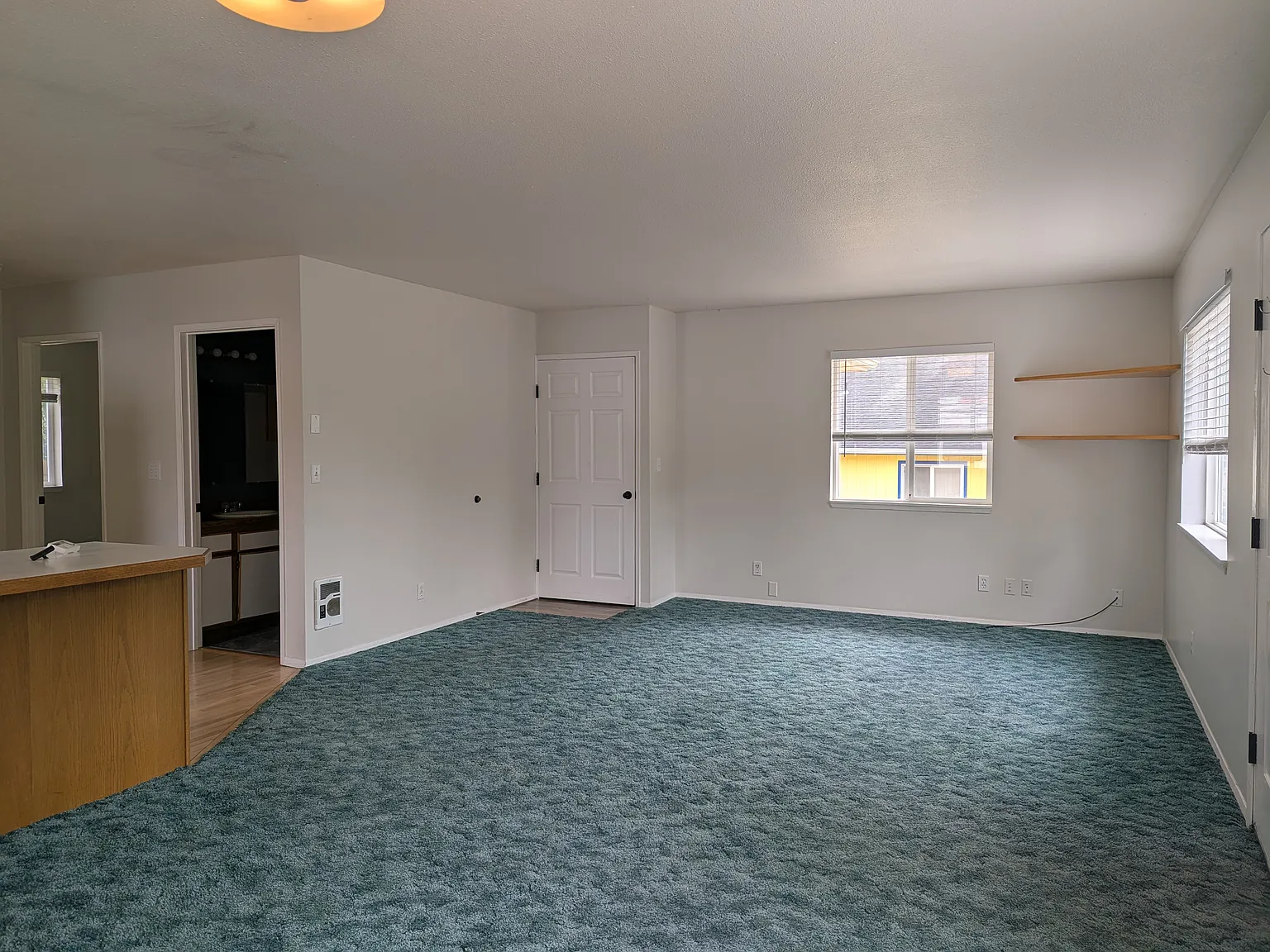 2 bed, 884 sqft, $1,700 — Photo 3