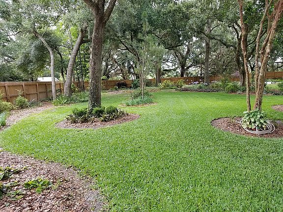 5th image of 1409 Hidden Oaks Bnd