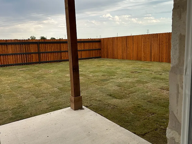 4214 Wolff Estates Loop — Photo 3
