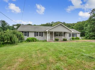 456 Country Club Rd, Middletown, CT 06457