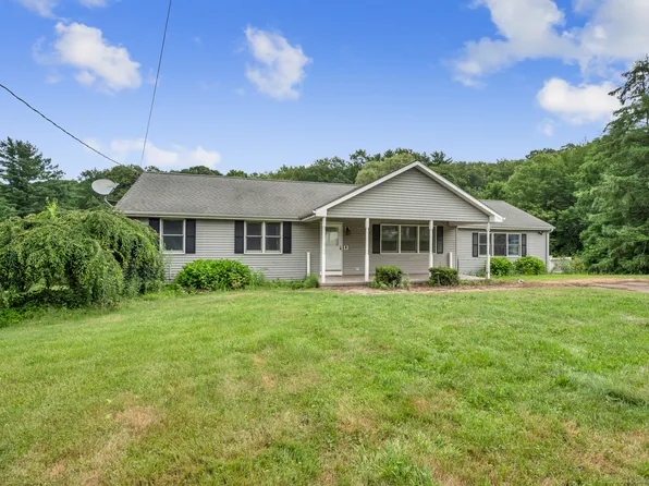 456 Country Club Road, Middletown, CT 06457