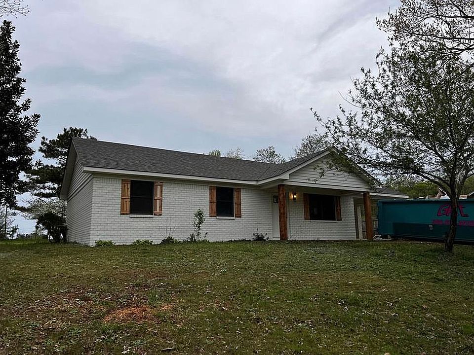 1st image of 214 Beechwood Dr