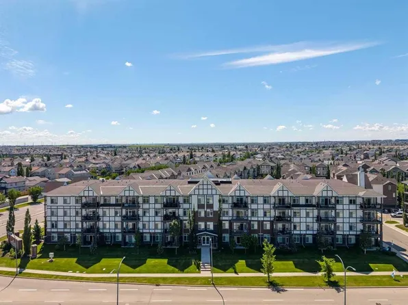 6703 S New Brighton Ave SE #114, Calgary, AB T2Z 5C8