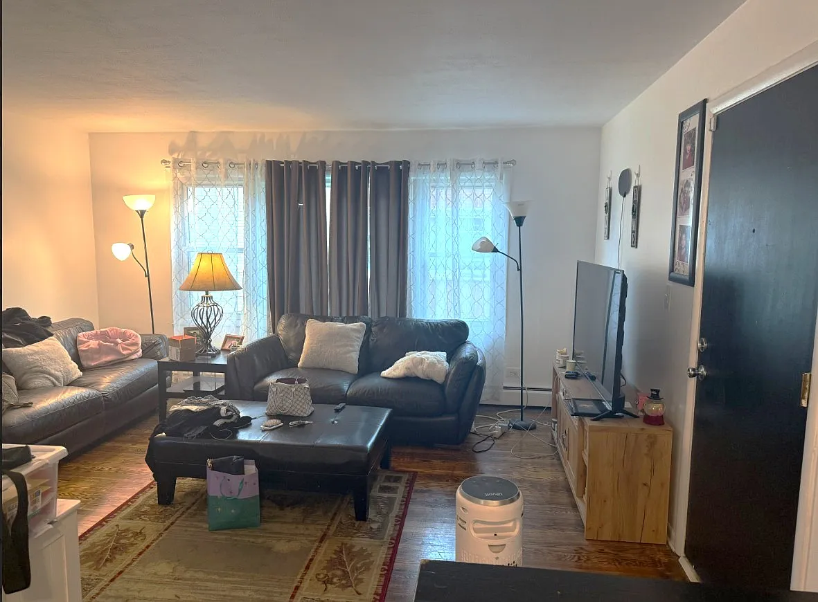 2 bed, 1000 sqft, $1,650 — Photo 3
